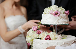 Wedding Cake Makers in Newport Pagnell, Buckinghamshire
